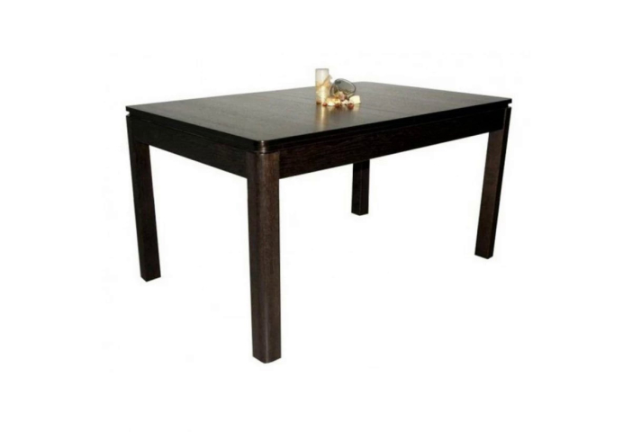 The Zaragoza dining table 