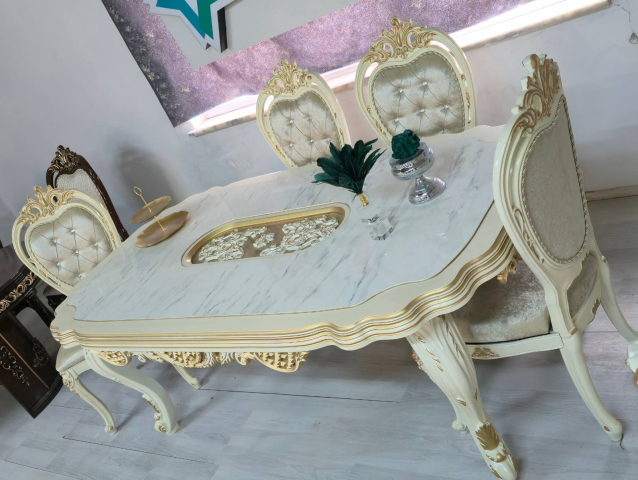 Dining Set Table + 8 Chairs Beatrice 
